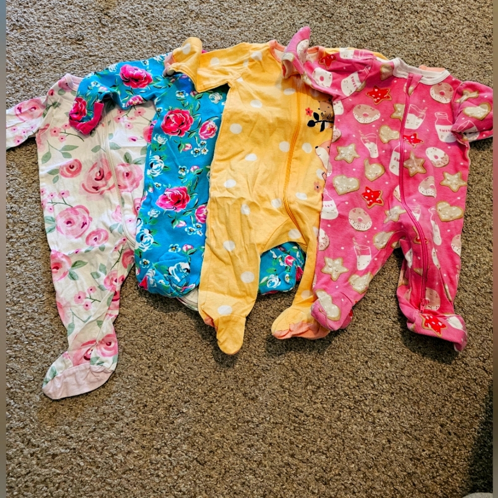 0-3 month old baby clothes